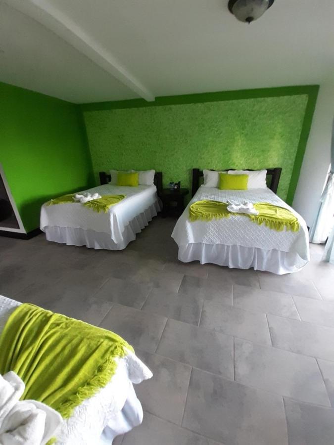 Hotel Mi Paraiso Rio Dulce Castillo de San Felipe Eksteriør billede