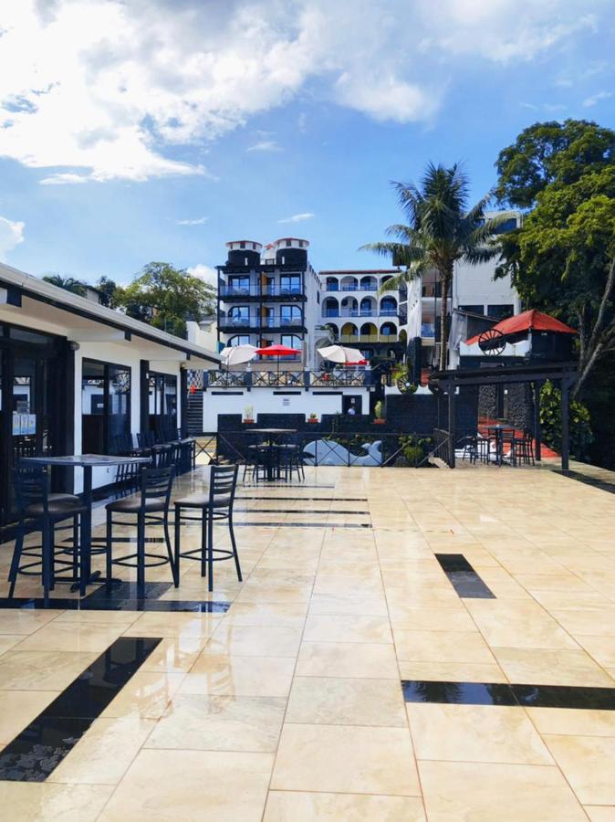 Hotel Mi Paraiso Rio Dulce Castillo de San Felipe Eksteriør billede
