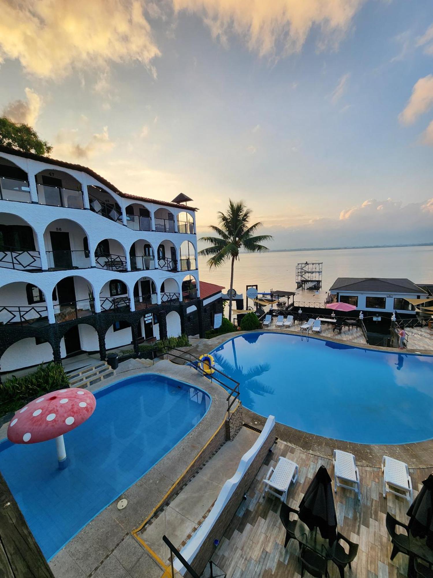 Hotel Mi Paraiso Rio Dulce Castillo de San Felipe Eksteriør billede