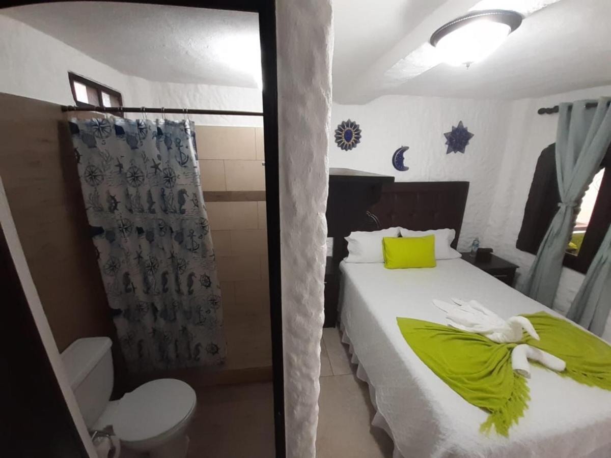 Hotel Mi Paraiso Rio Dulce Castillo de San Felipe Eksteriør billede